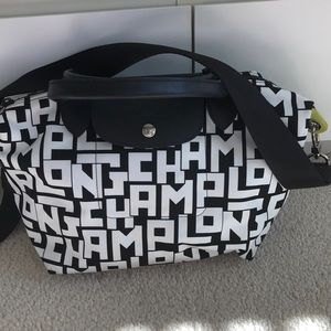 Longchamp medium crossbody bag